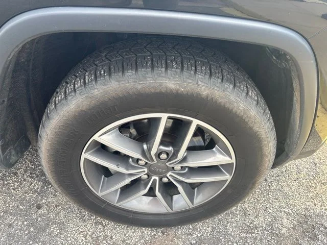 Used 2020 Black Jeep Limited image 6