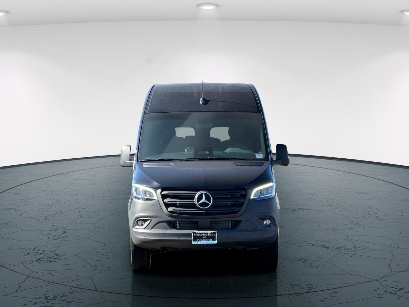 New 2026 Jet Black Mercedes-Benz 2500 High Roof SO Diesel 170 WB image 9
