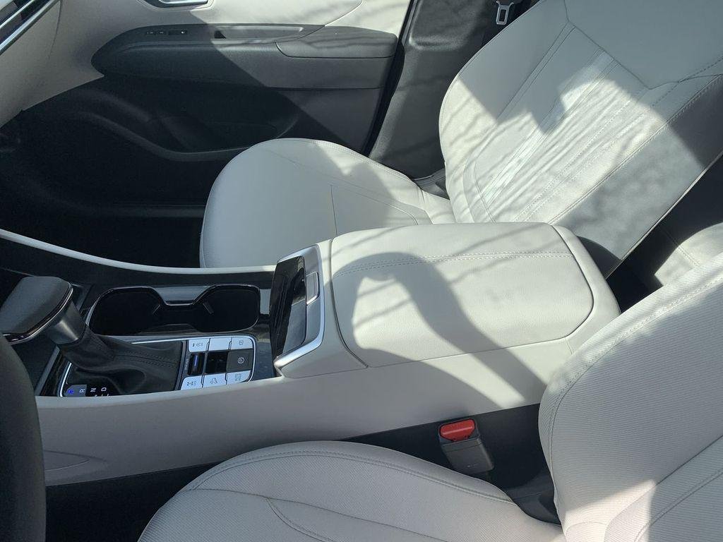 New 2026 Red Hyundai SEL AWD image 21