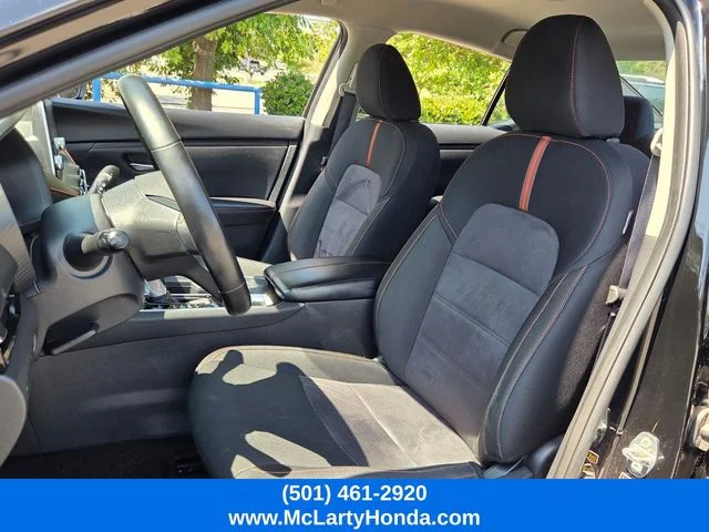Used 2025 Super Black Nissan SR image 7