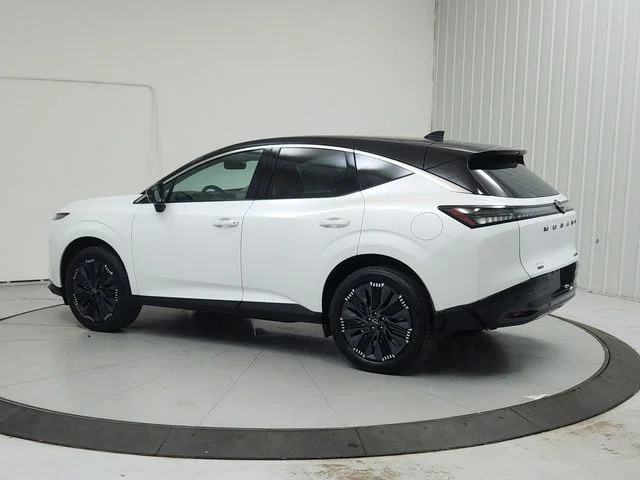 New 2026 White Nissan Platinum image 5