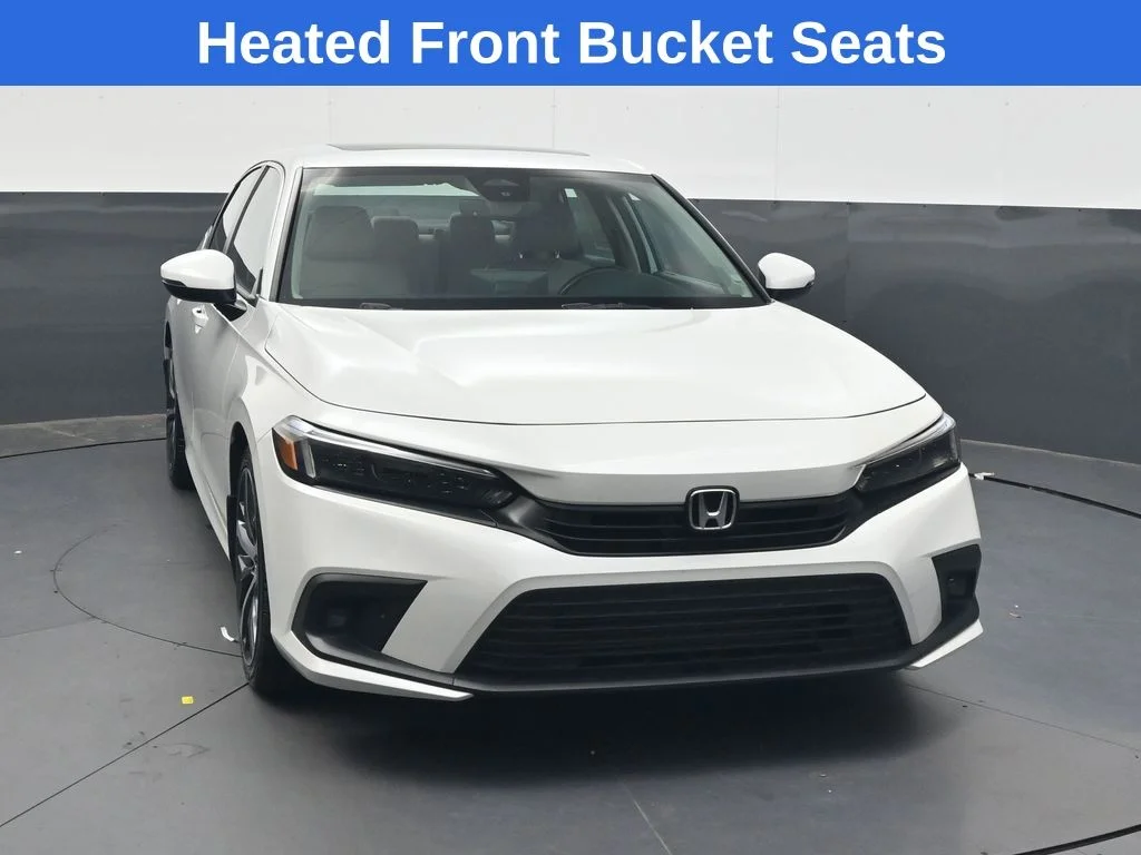 Used 2023 Platinum White Pearl Honda Touring image 9