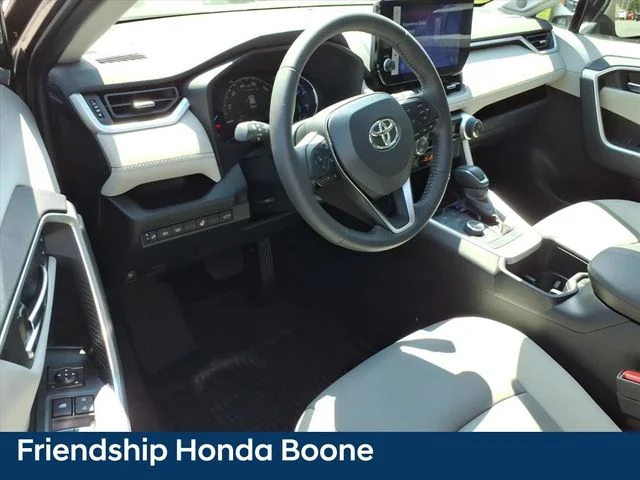 Used 2024 Gray Toyota XLE Premium image 18