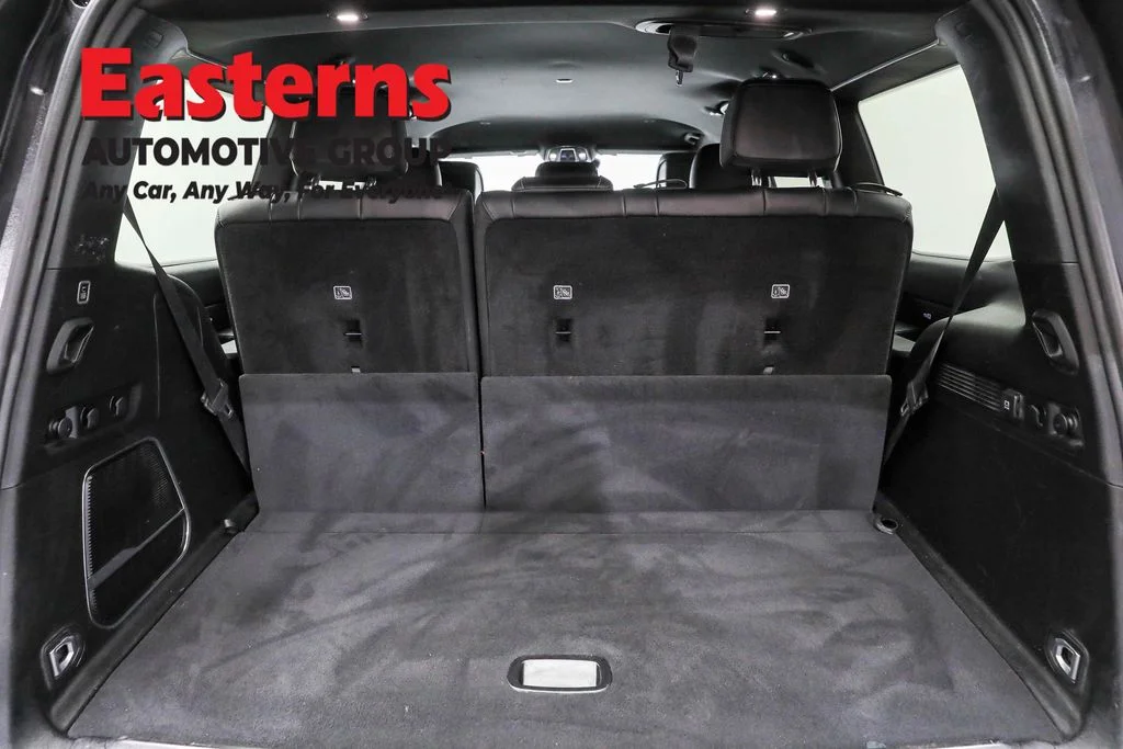 Used 2022 Black Jeep Series II image 9