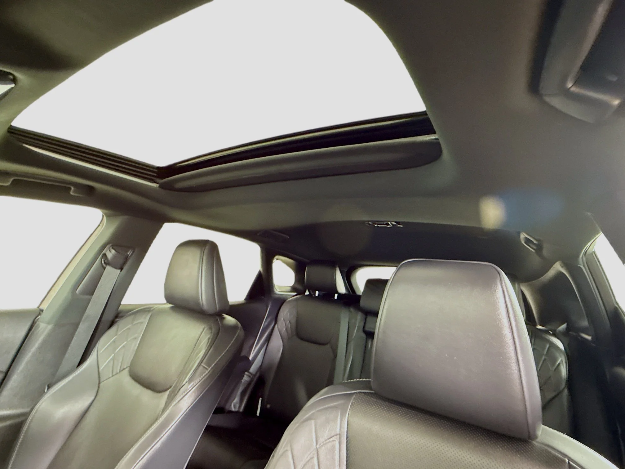 Used 2024  Lexus RX 350 image 24