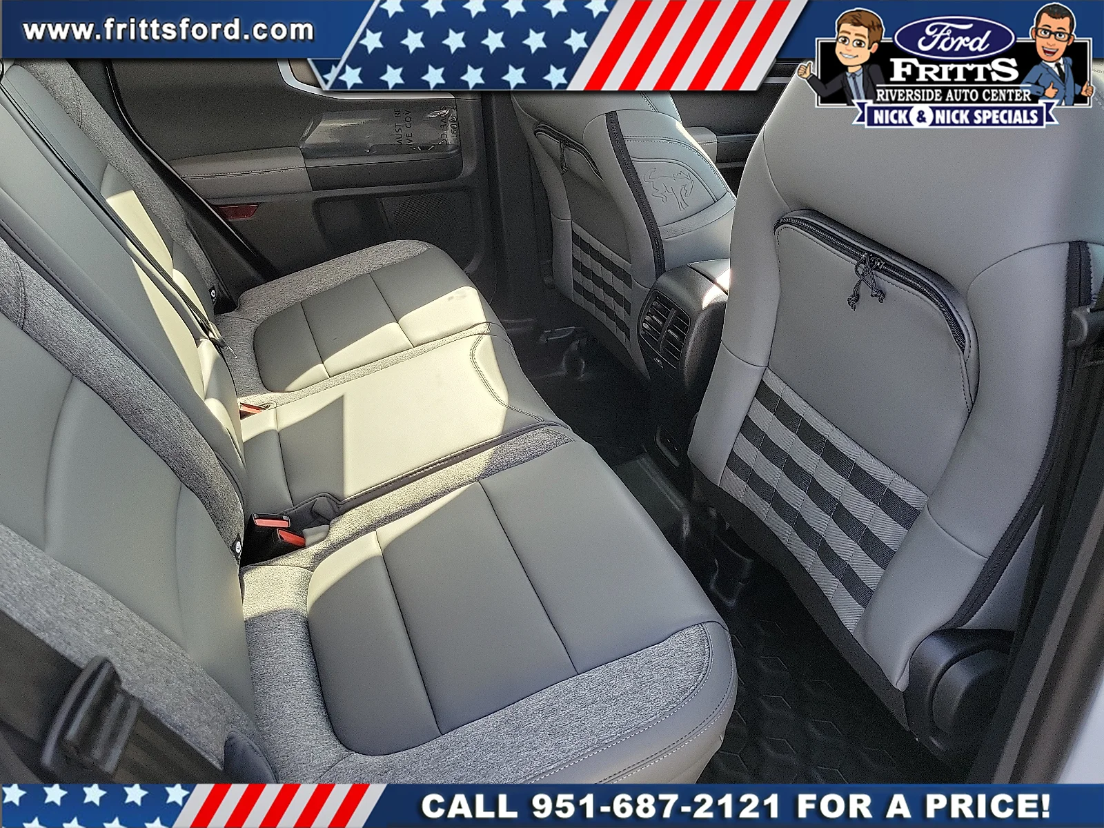 New 2026 Oxford White Ford Badlands® image 19