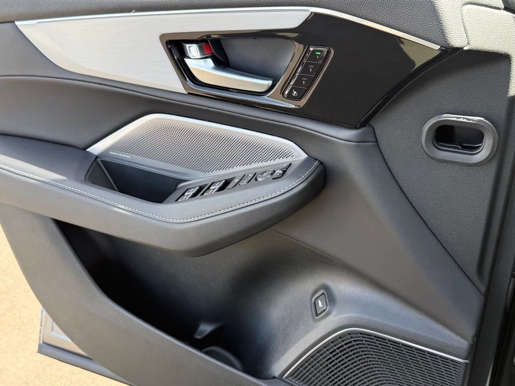 New 2026 Liquid Carbon Metallic Acura Technology Package image 28