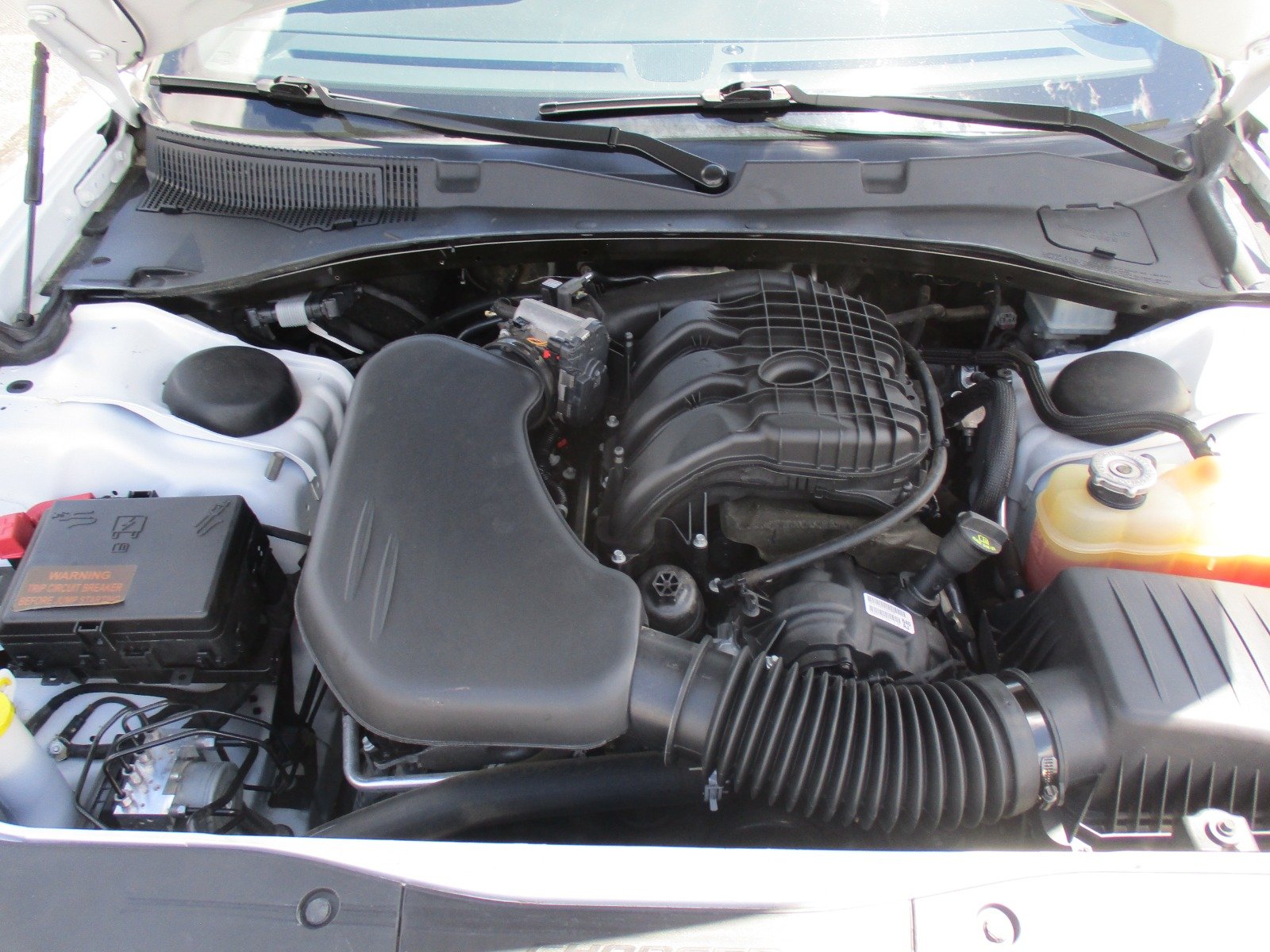 Used 2023 WHITE Dodge Police image 21