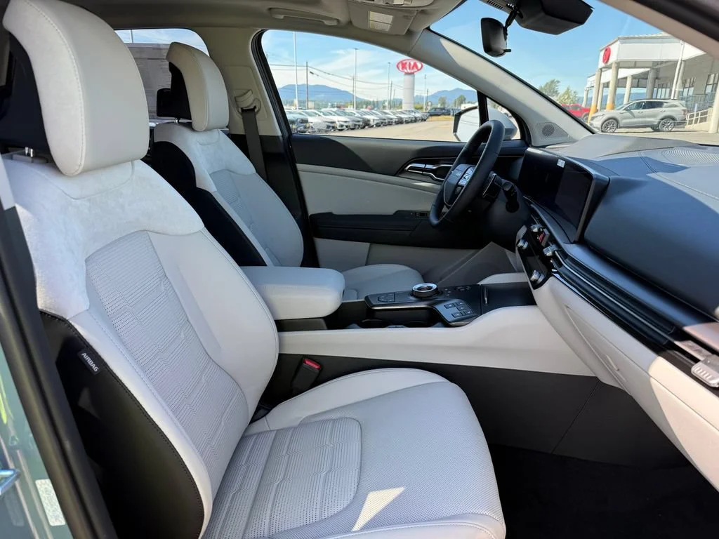 New 2027 Heritage Blue Kia SX-Prestige image 12