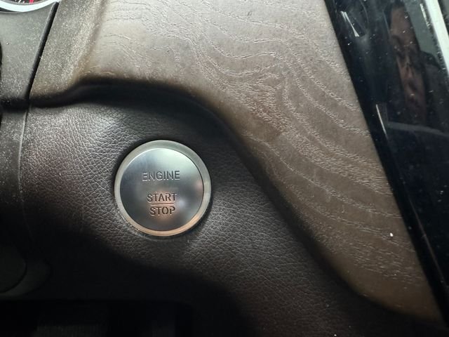 Used 2016  Mercedes-Benz GLE 350 image 25