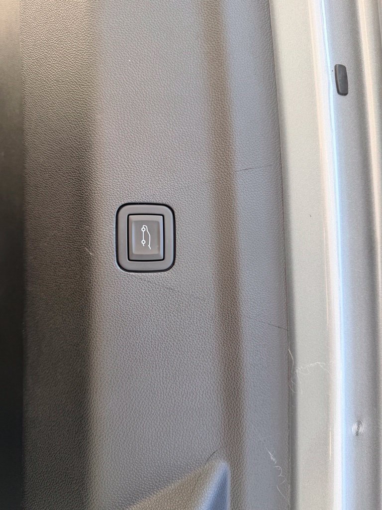 Used 2024 Sterling Metallic GMC AT4 image 35
