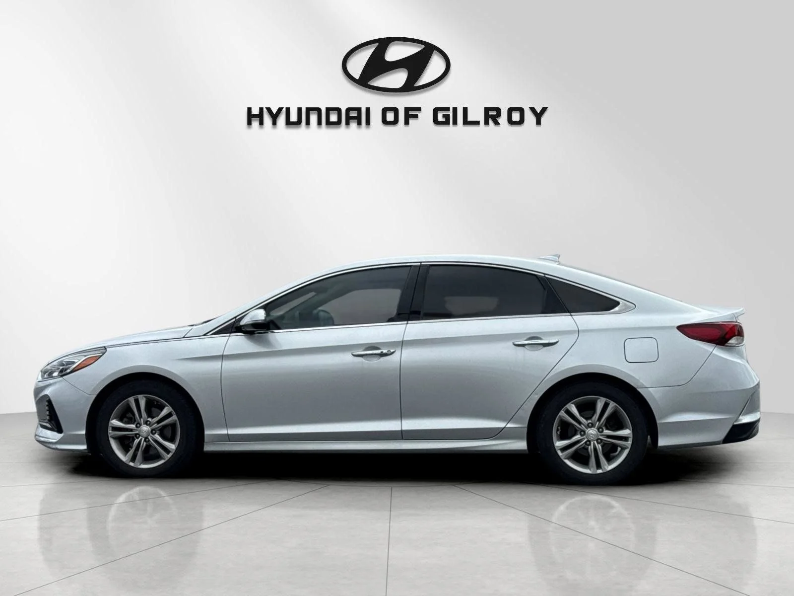 Used 2018 Hyundai Sonata Limited with VIN 5NPE34AF7JH598969 for sale in Gilroy, CA