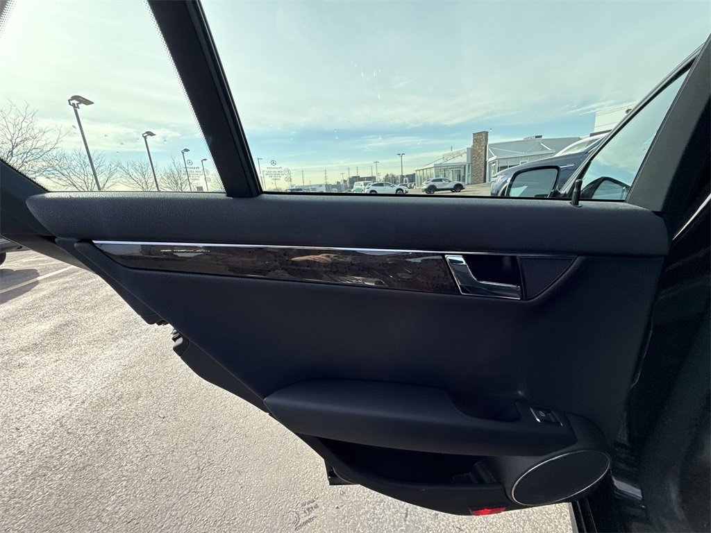 2009 MERCEDES-BENZ C-CLASS - Image 20