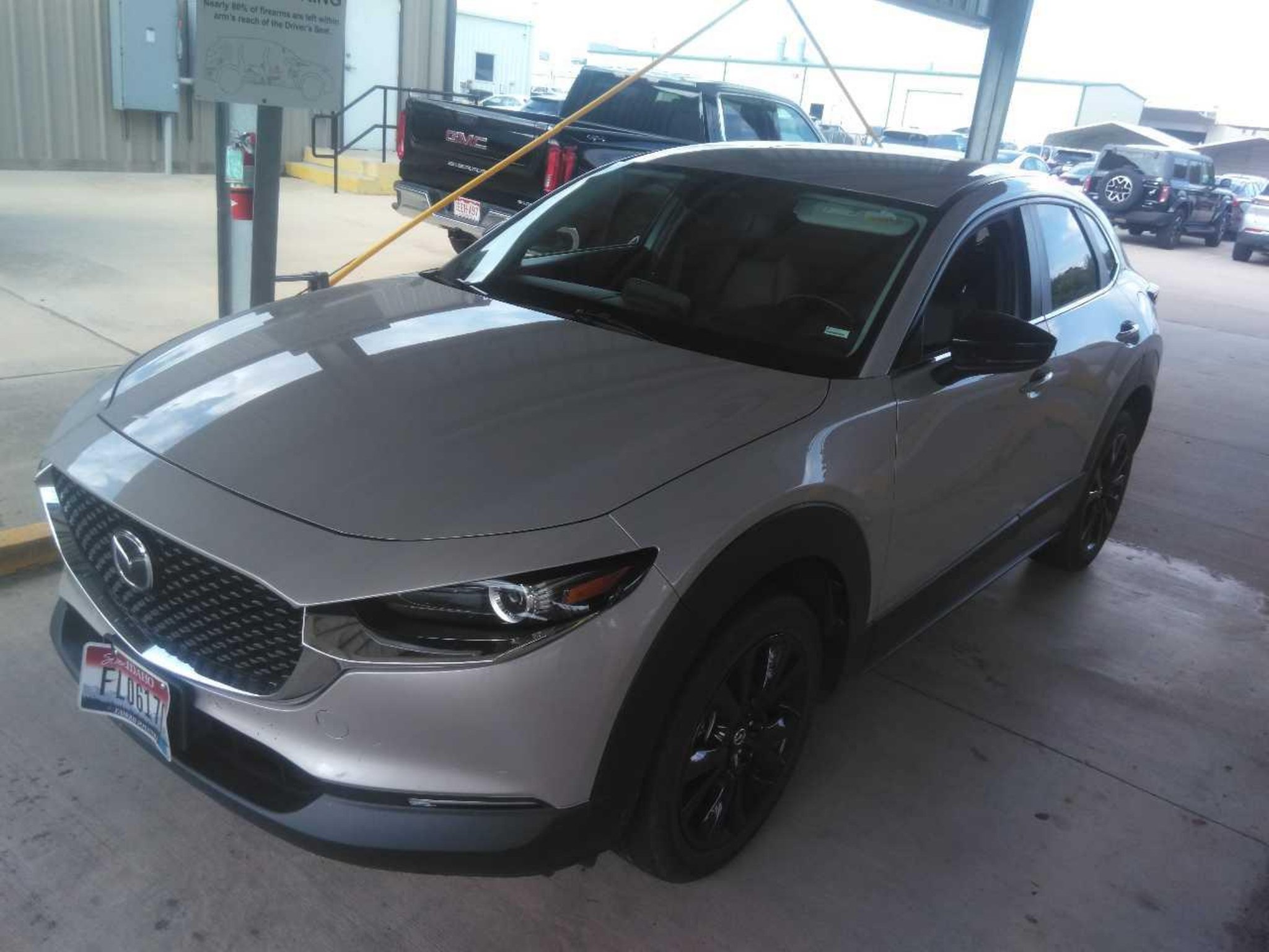 Used 2024 Platinum Quartz Metallic Mazda Select image 11