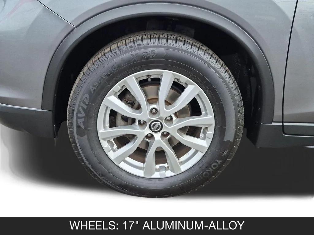 Used 2017 Gray Nissan SV image 11