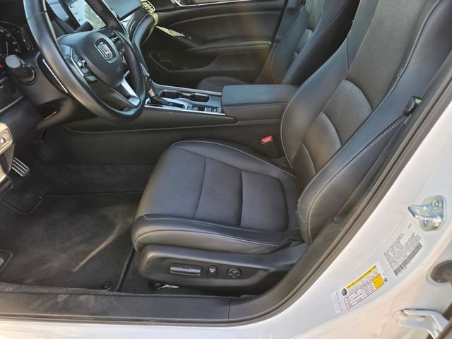 Used 2022 White Honda Sport image 16