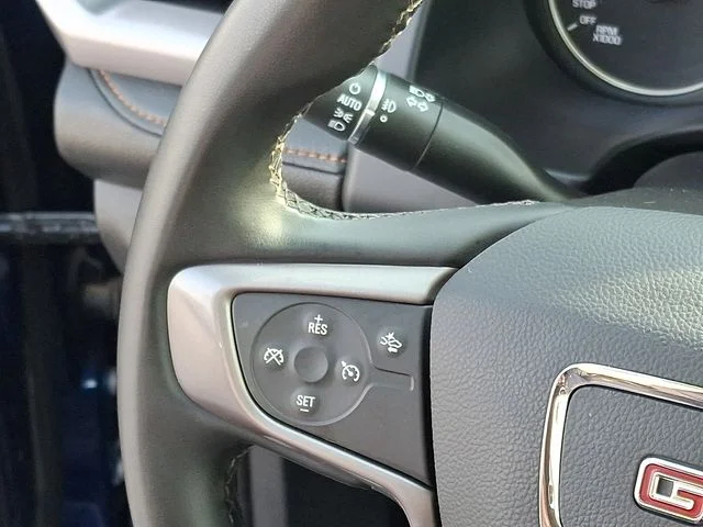 Used 2023 Blue GMC AT4 image 21
