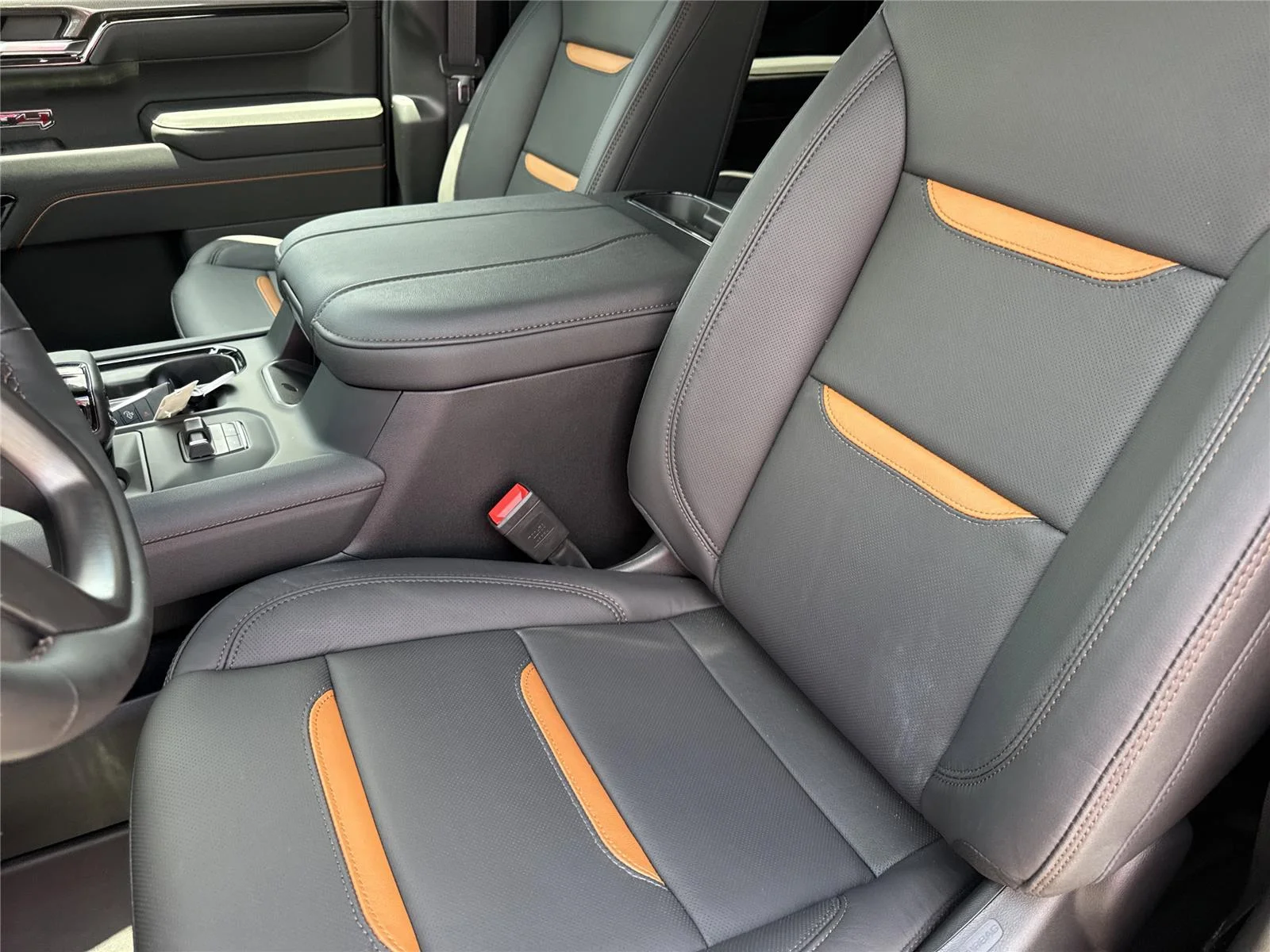 New 2026 Onyx Black GMC AT4 image 38