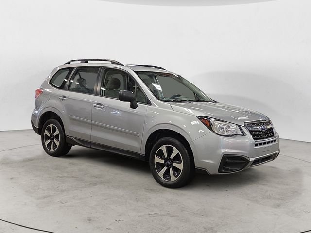 Used 2018 Silver Subaru 2.5i image 3