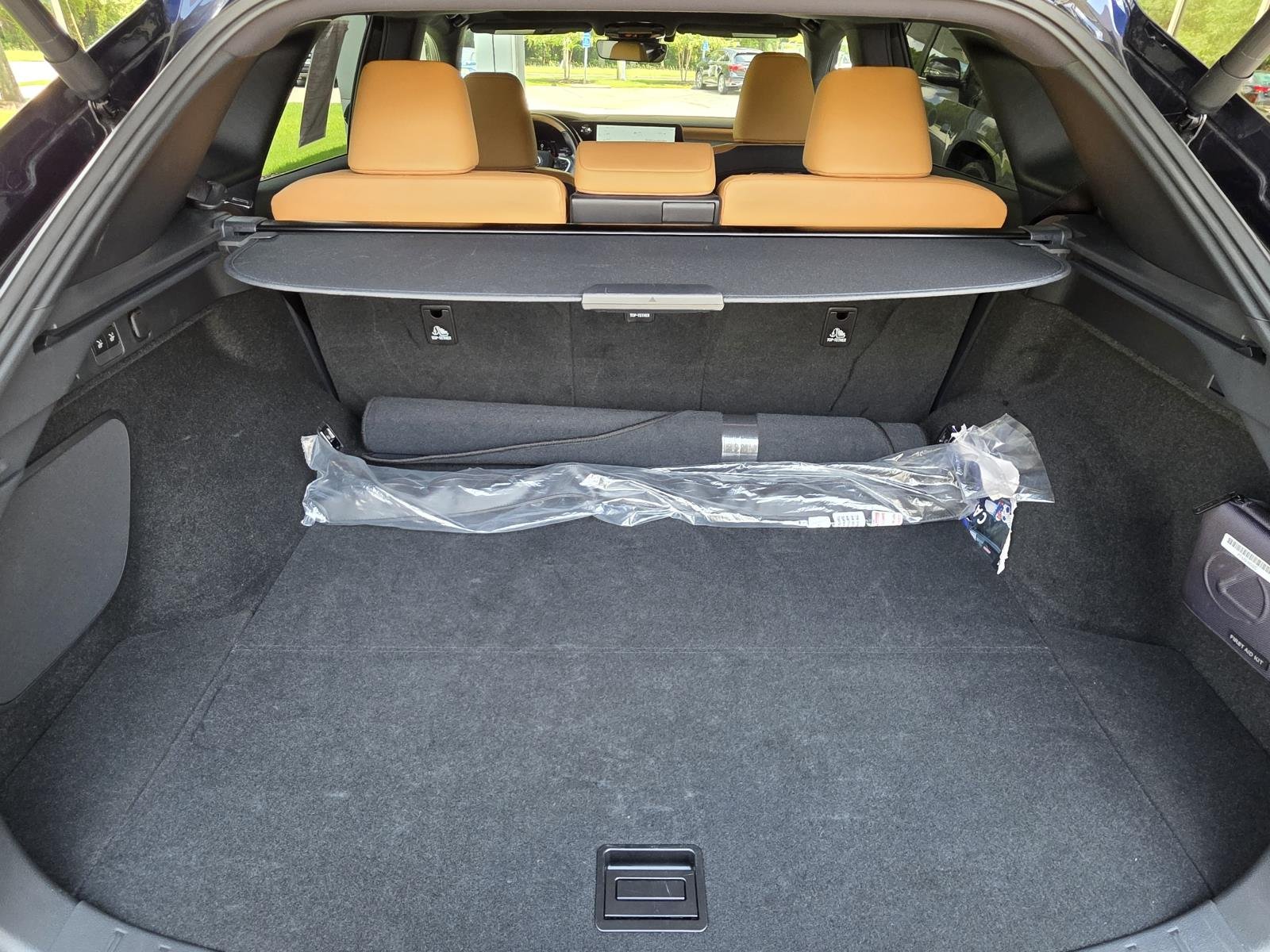 Certified Used 2025 Mica Lexus 350 Premium image 14
