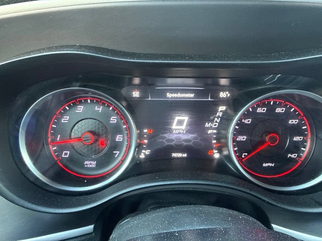 Used 2020 White Dodge SXT RWD image 7