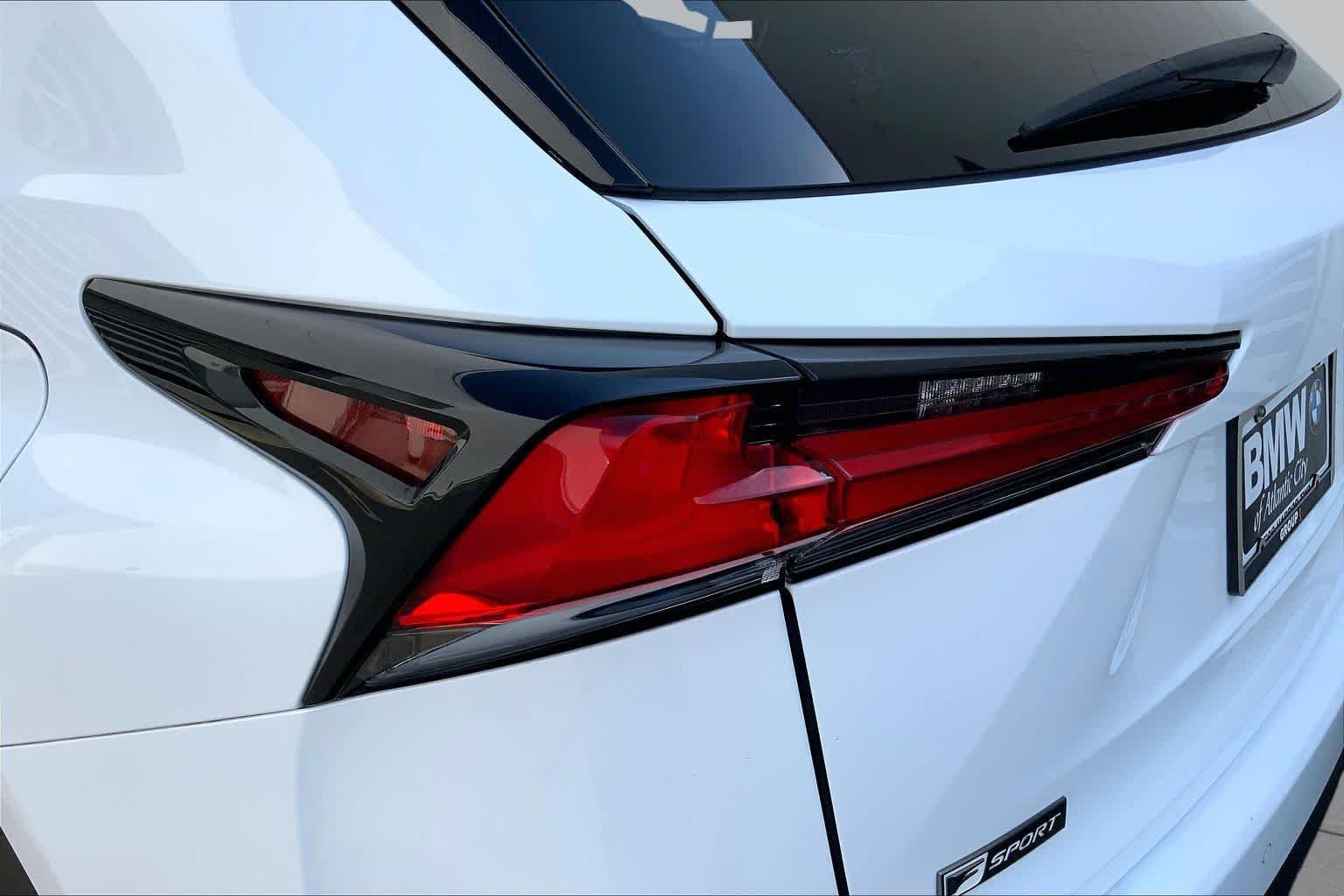 Used 2019 Ultra White Lexus F SPORT image 27