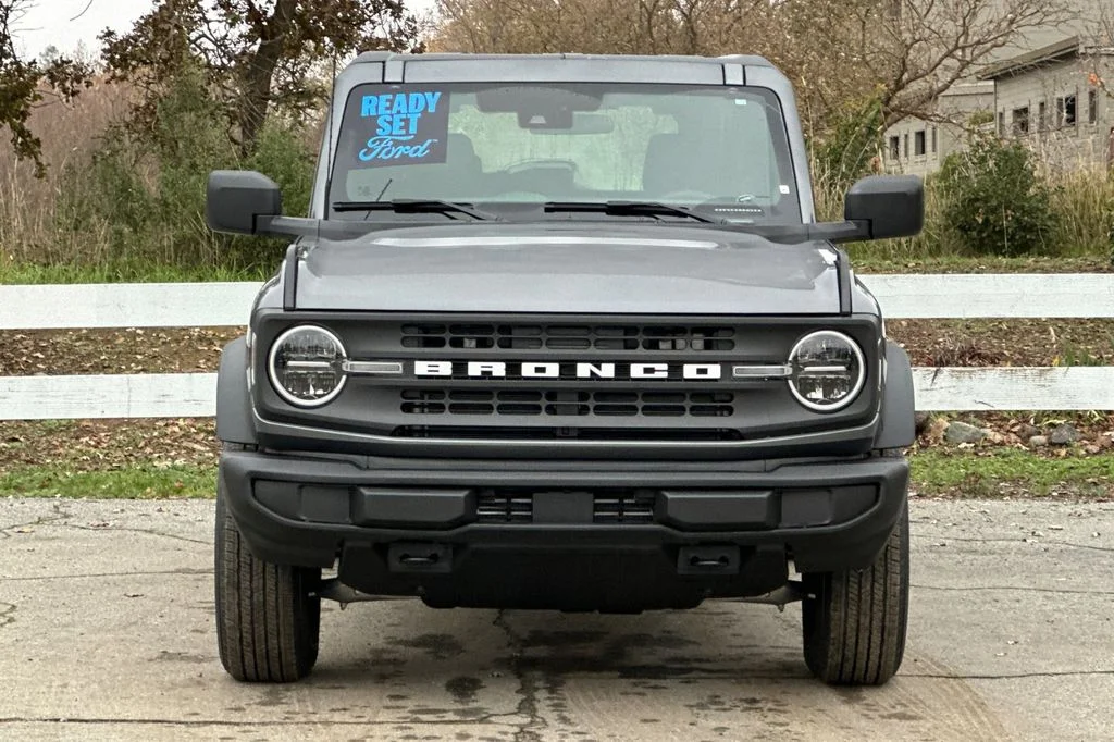 New 2025 Gray Metallic Ford Base image 9
