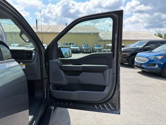 New 2026 Carbonized Gray Metallic Ford XLT image 89