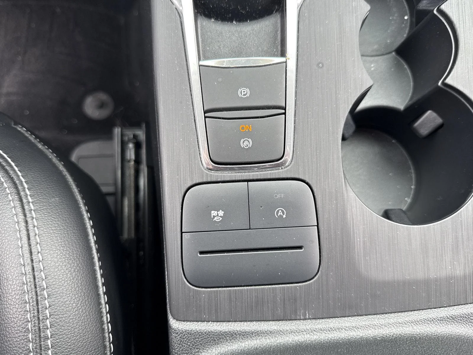 Used 2020 Blue Ford SEL image 15