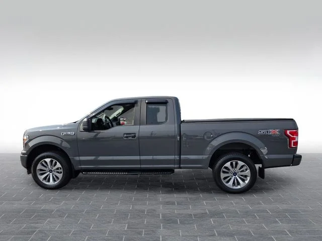 Used 2018 Gray Ford XL image 4