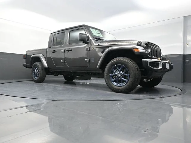 New 2026 Granite Crystal Metallic Clear-Coat Exterior Paint Jeep 85th Anniversary Edition image 19