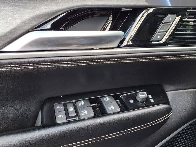 New 2026 High Gloss Black Exterior Paint Jeep Grand Wagoneer image 24