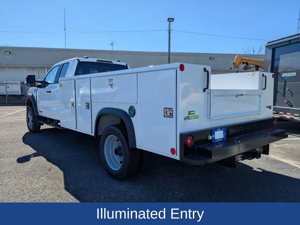 New 2025 Oxford White Ford XL image 6