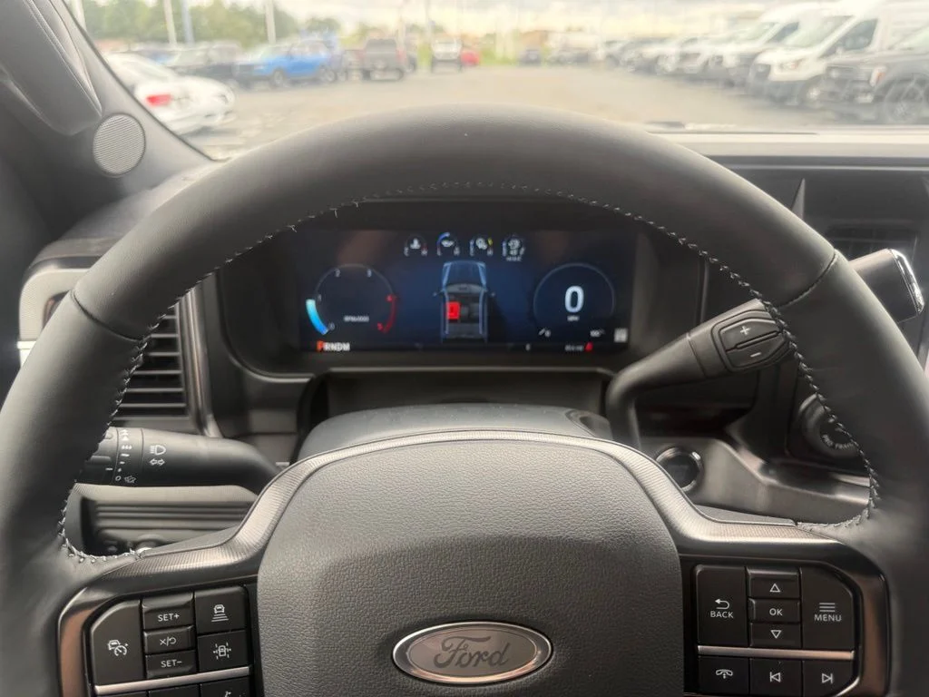 New 2026 Star White Metallic Tri-Coat Ford F-250® Platinum® image 25
