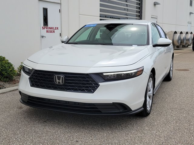 Certified Used 2023 Platinum White Pearl Honda 1.5T LX image 3