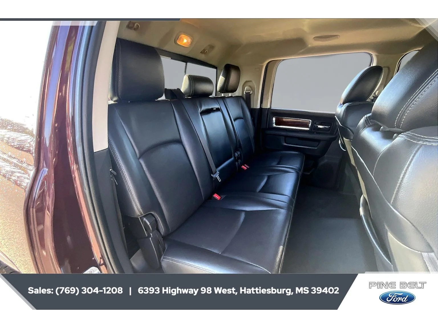 Used 2012  Ram Laramie image 21