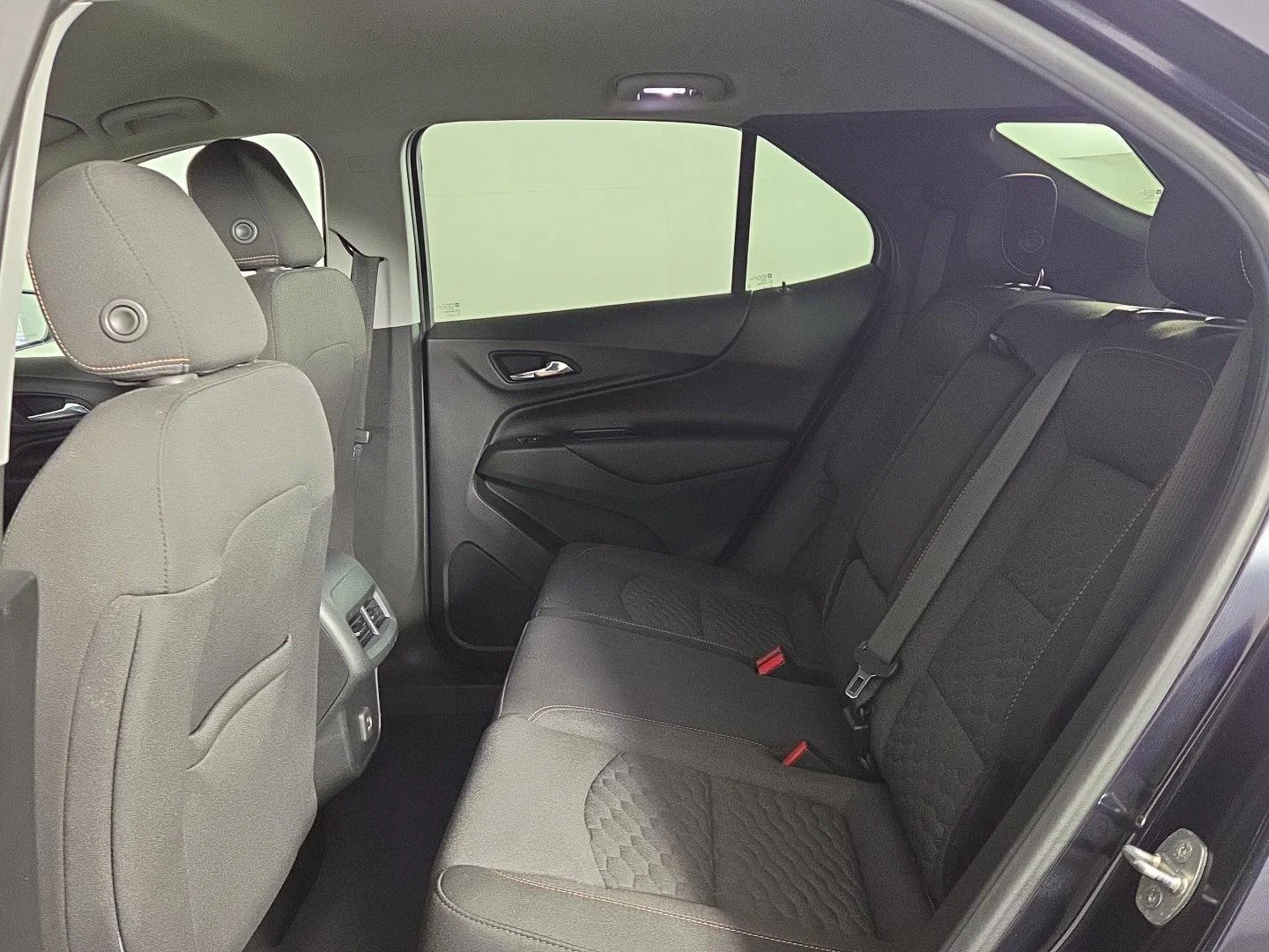 Used 2020 Midnight Blue Metallic Chevrolet LT image 27