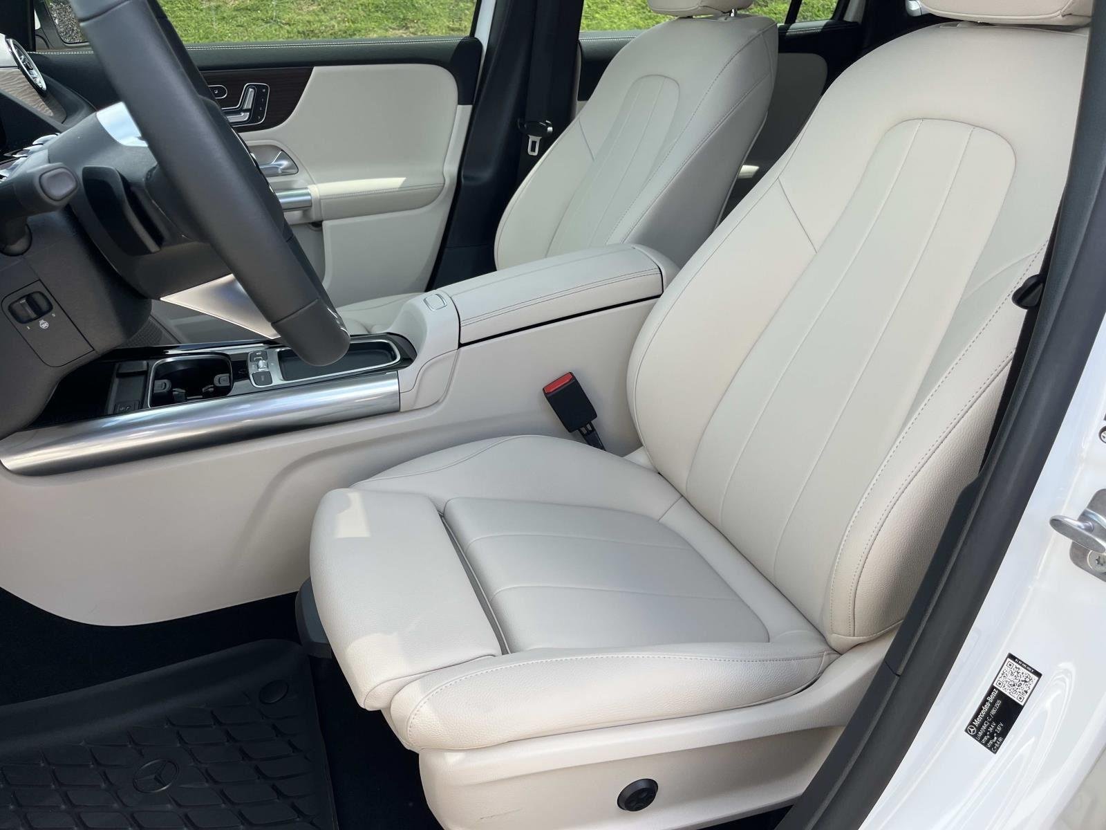 Certified Used 2026 Polar White Mercedes-Benz GLA 250 image 23