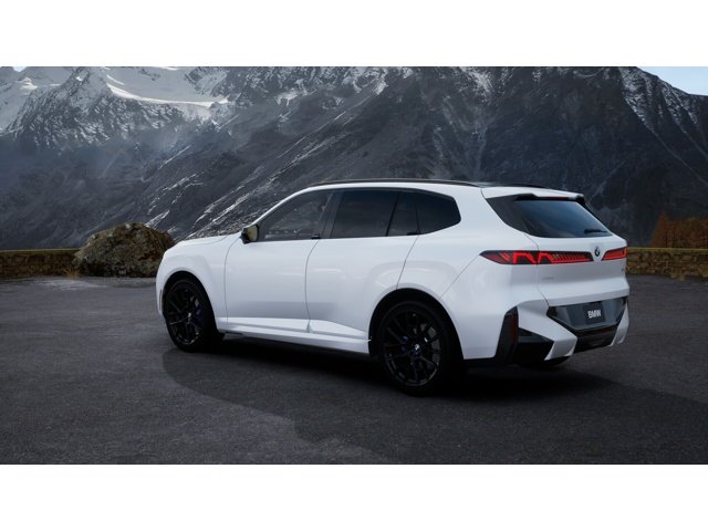 New 2027 Mineral White Metallic BMW 40 xDrive image 2
