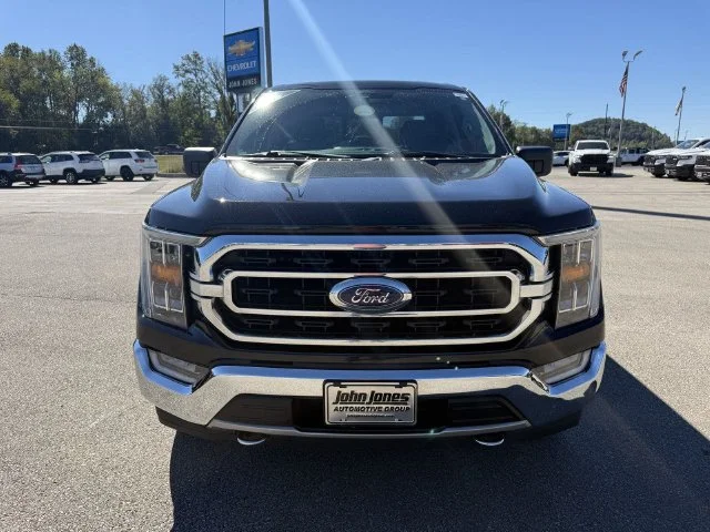 Used 2021 Black Ford XLT image 19