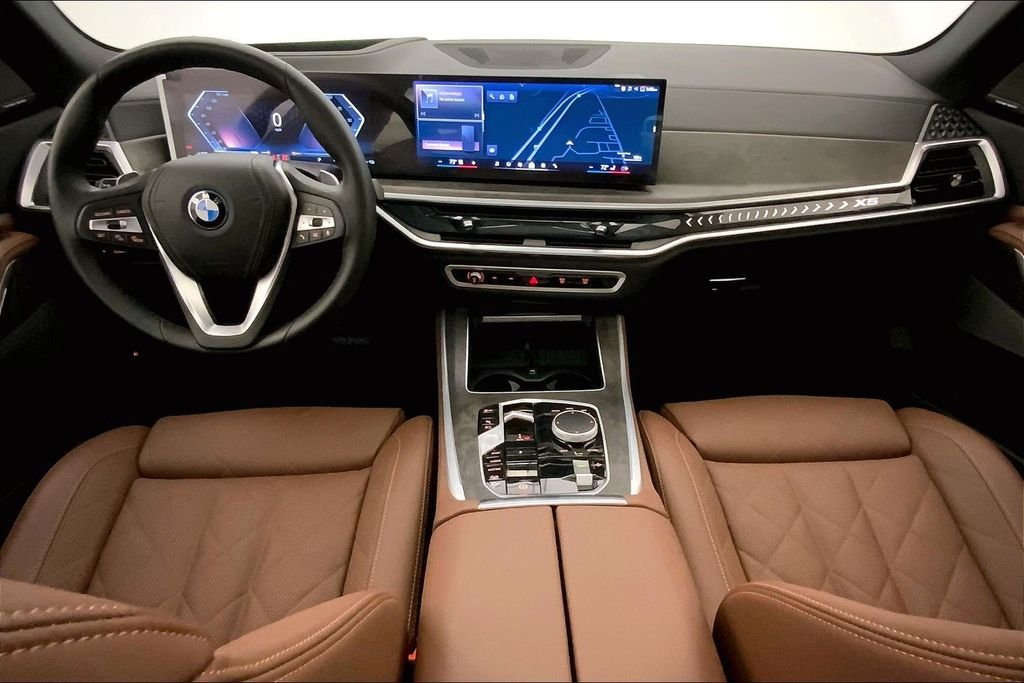 2026 BMW X5 50e - Photo 16