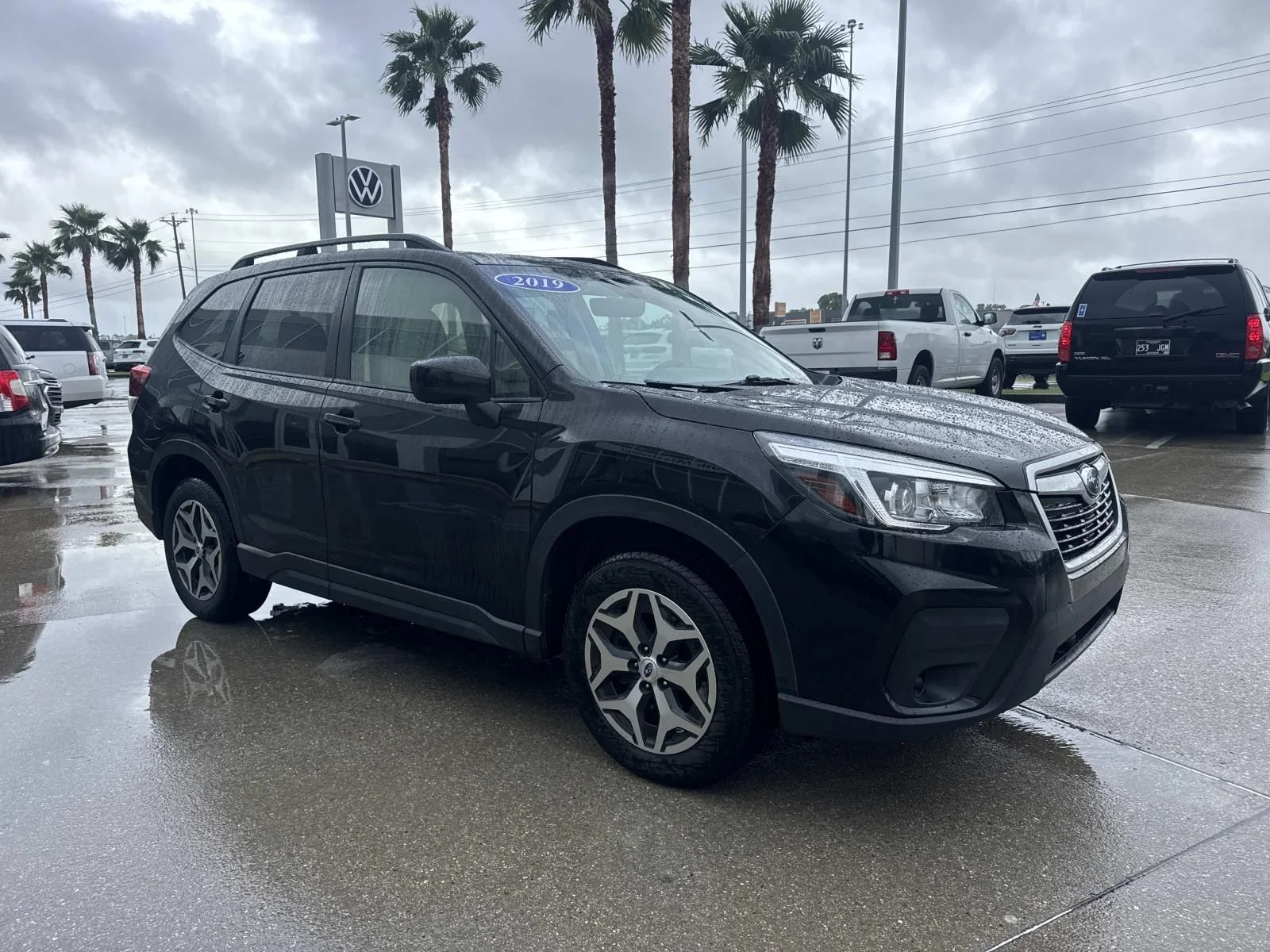 Used 2019 Black Subaru Premium image 3