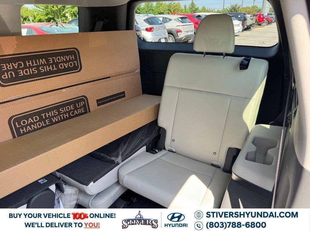 New 2027 White Hyundai SEL image 23