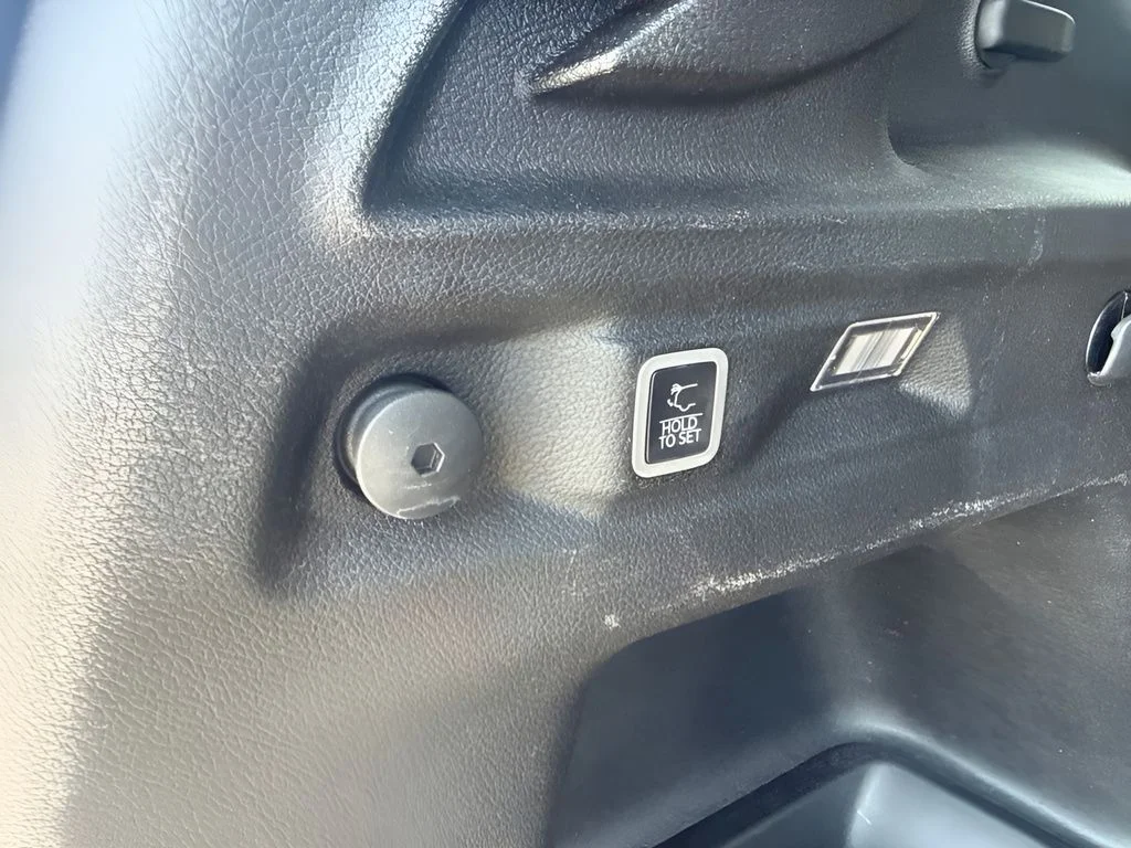 Used 2025 Gray Jeep Limited image 26