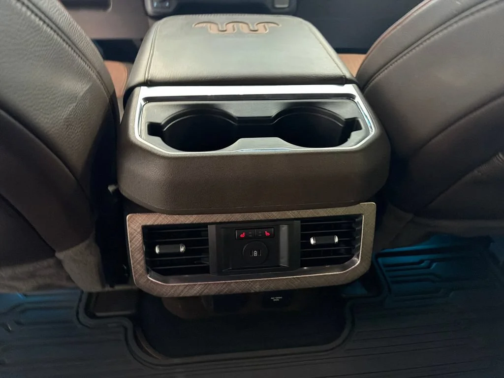 Used 2024 Glacier Gray Meta Ford King Ranch image 16