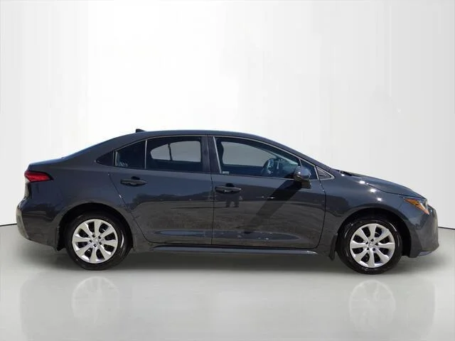 Used 2026 Underground Toyota LE image 6