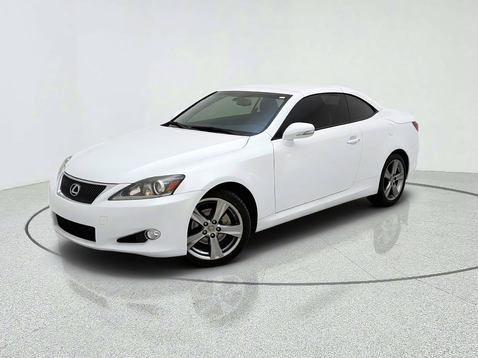 Used 2013 Starfire Pearl Lexus 2-DR. HARDTOP CONV image 1