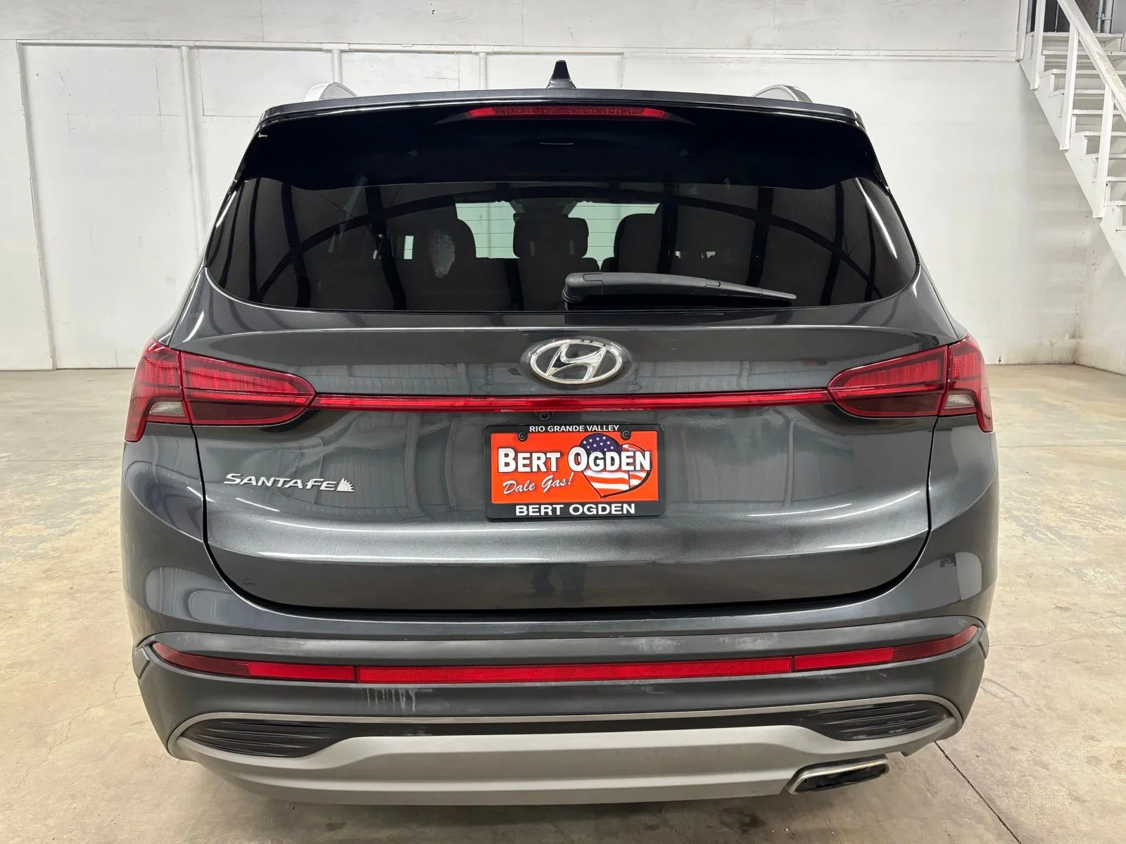 Used 2023 Gray Hyundai SEL image 6