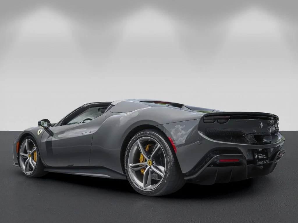 Certified Used 2025 Grigio Scuro Ferrari  image 5