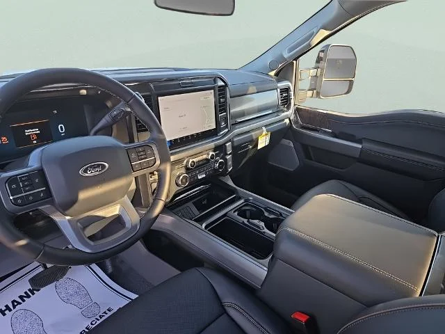 2026 Ford F-350 Super Duty Lariat - Photo 38